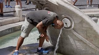 Tourists and locals on the hunt for water in Rome heatwave