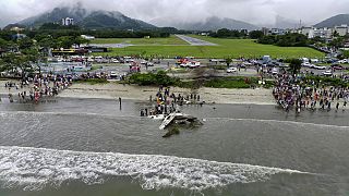 Brazil: One dead and several injured in a plane crash